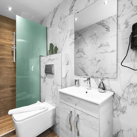 Denizen And Apartments, Nilie Hospitality Mgmt * 塞萨洛尼基