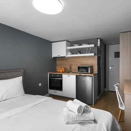Denizen And Apartments, Nilie Hospitality Mgmt 公寓 *