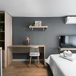 Apartament Denizen And Apartments, Nilie Hospitality Mgmt