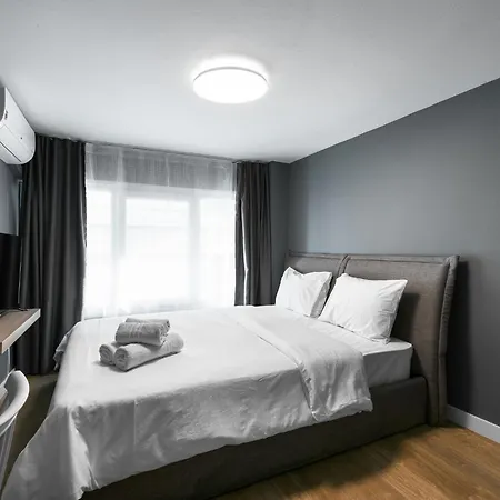 Denizen And Apartments, Nilie Hospitality Mgmt سالونيك