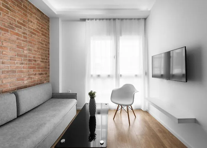 Denizen And Apartments, Nilie Hospitality Mgmt *